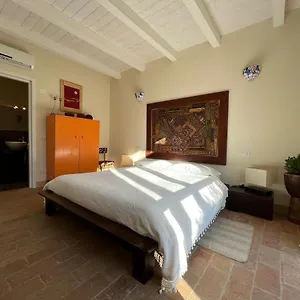 Pioppi Neri R&b Bed & Breakfast Felino
